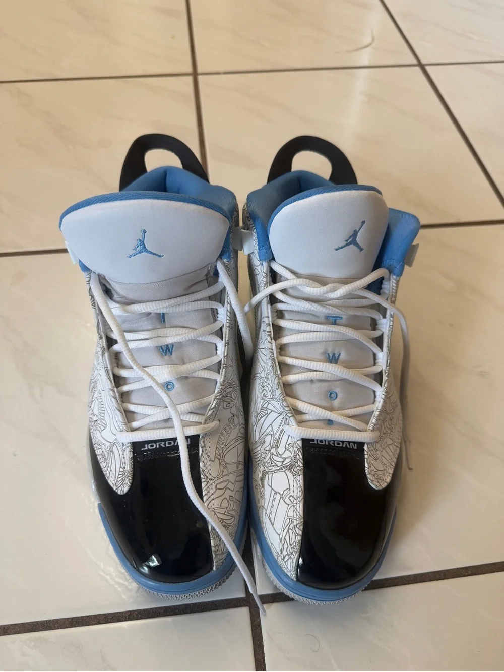 Jordan Kids' White, Black & Light Blue Retro Basketball Sneakers